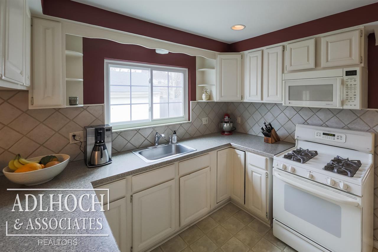 476 Cloverly Road Grosse Pointe Farms, MI 48236 - Photo 5 of 22