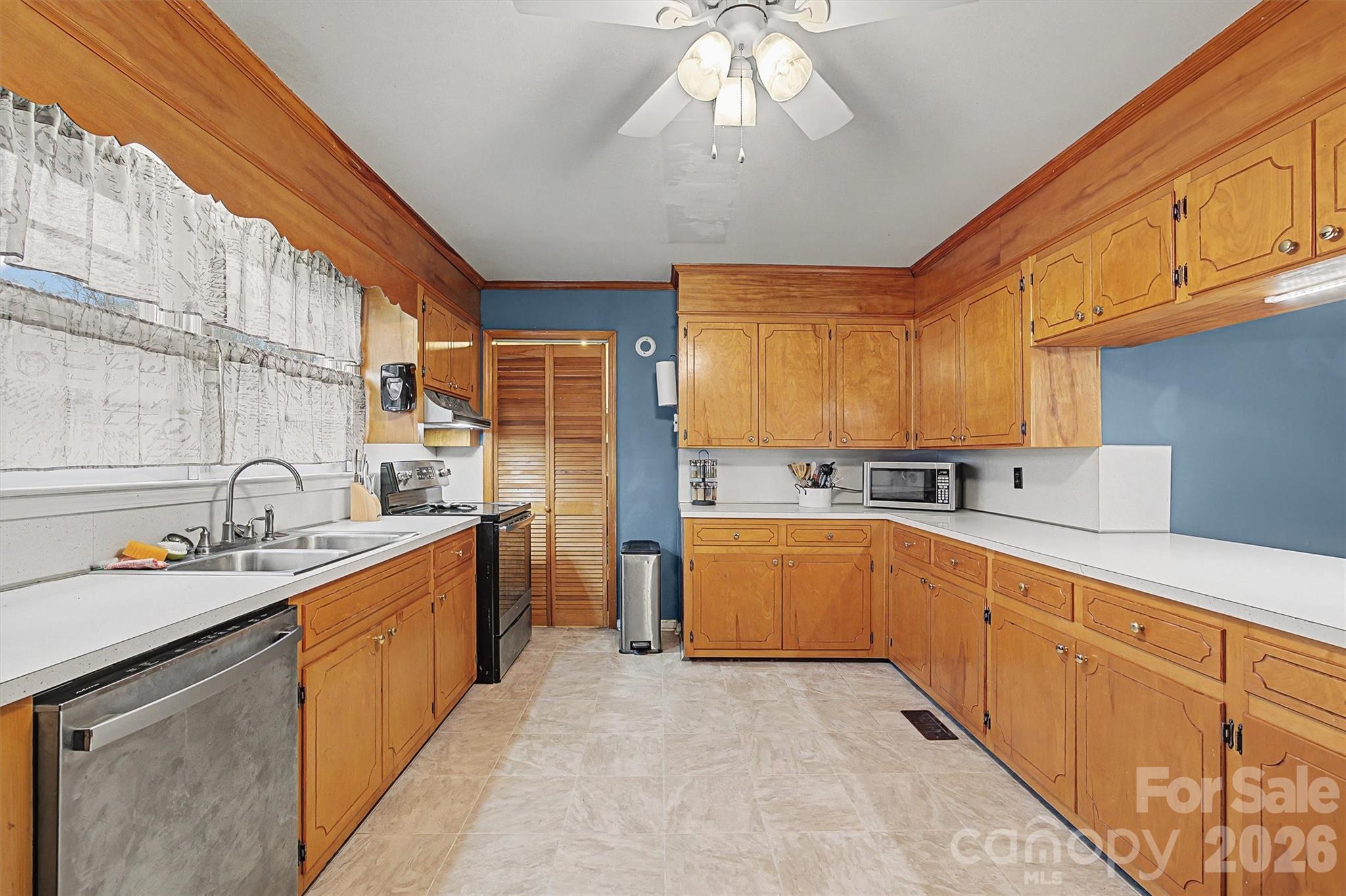 5500 Old Winnsboro Road Great Falls, SC 29055 - Photo 11 of 34