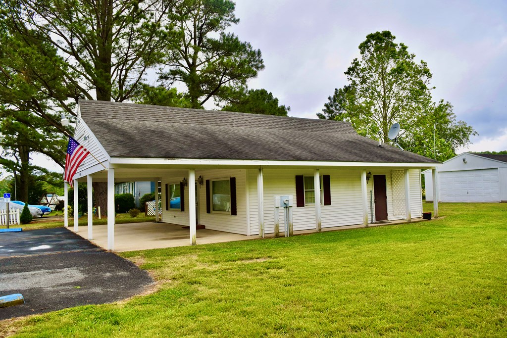 33453 Chincoteague Road Wallops Island, VA 23337 - Photo 4 of 24