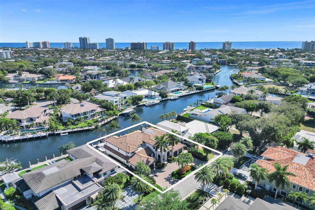 35 Compass Isle Fort Lauderdale, FL 33308 - Photo 6 of 90 an aerial view of residential houses with outdoor space