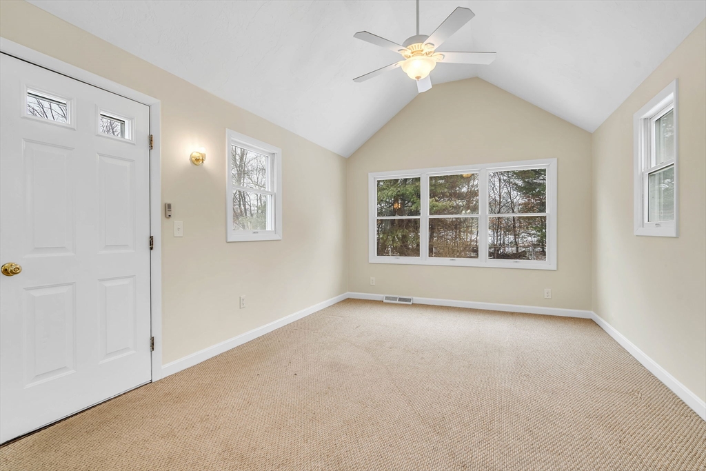 46 Forest Street Franklin, MA 02038 - Photo 19 of 35