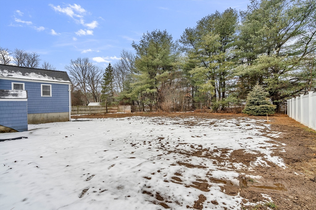 46 Forest Street Franklin, MA 02038 - Photo 7 of 35