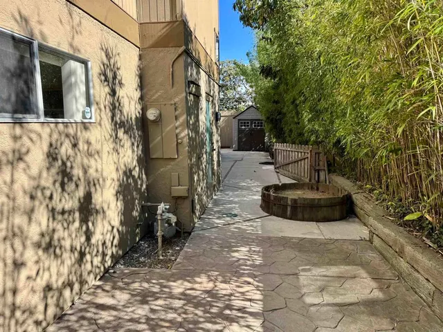 $7,700 | 2511 El Amigo Road, Del Mar, CA 92014