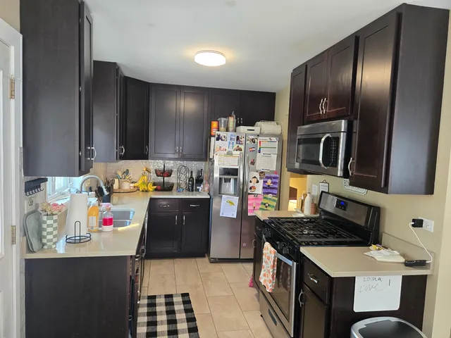 $2,780 | 714 North Eastwood Avenue, Mount Prospect, IL 60056