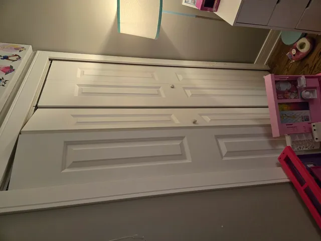 $2,780 | 714 North Eastwood Avenue, Mount Prospect, IL 60056