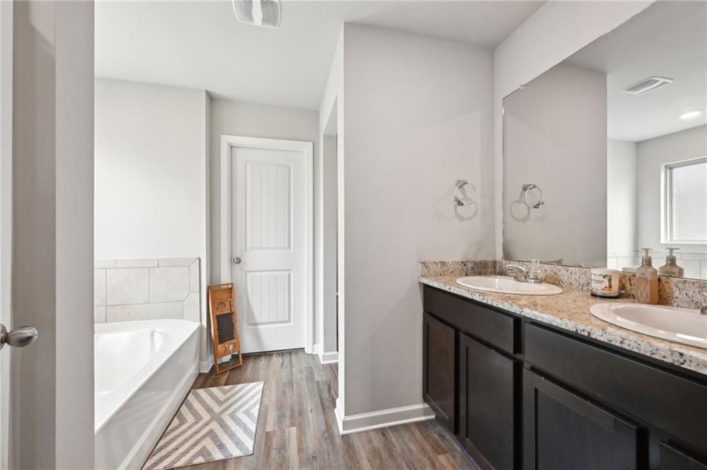 28388 Longfellow Lane Albany, LA 70711 - Photo 13 of 15