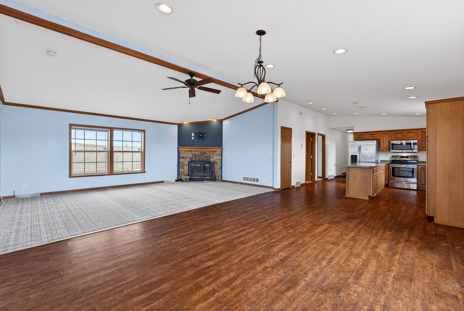 218 Durkin Road Mineral Point, WI 53565 - Photo 11 of 57