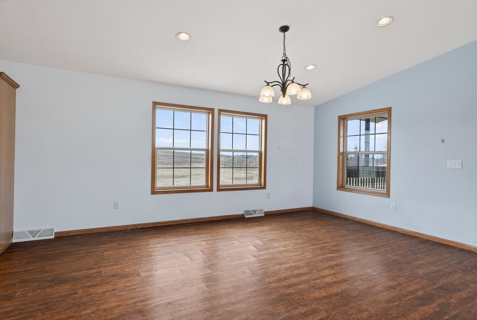 218 Durkin Road Mineral Point, WI 53565 - Photo 18 of 57