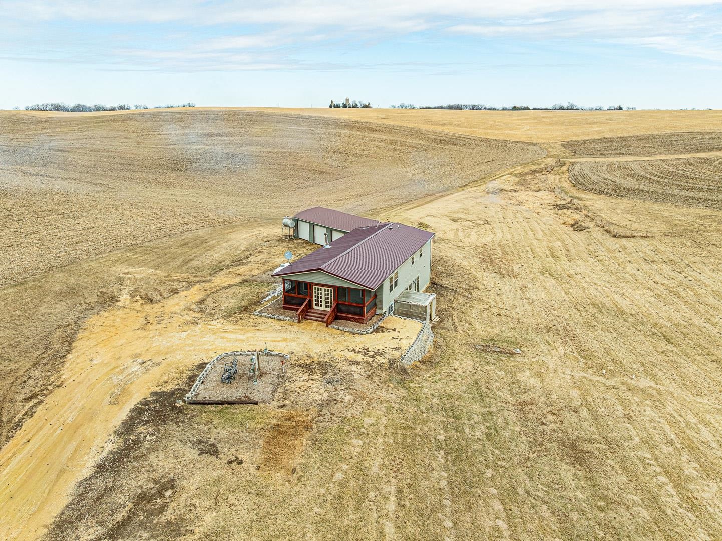 218 Durkin Road Mineral Point, WI 53565 - Photo 2 of 57