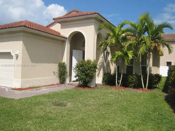 $2,800 | 2217 Northeast 41st Avenue, Homestead, FL 33033