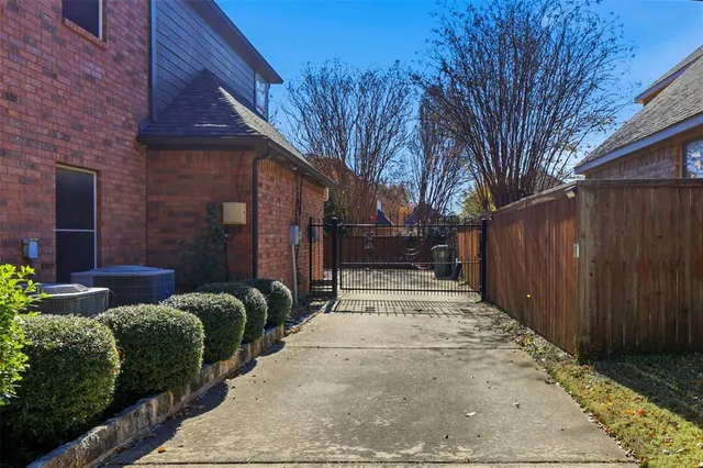 $4,500 | 3601 Sandhurst Drive, Flower Mound, TX 75022