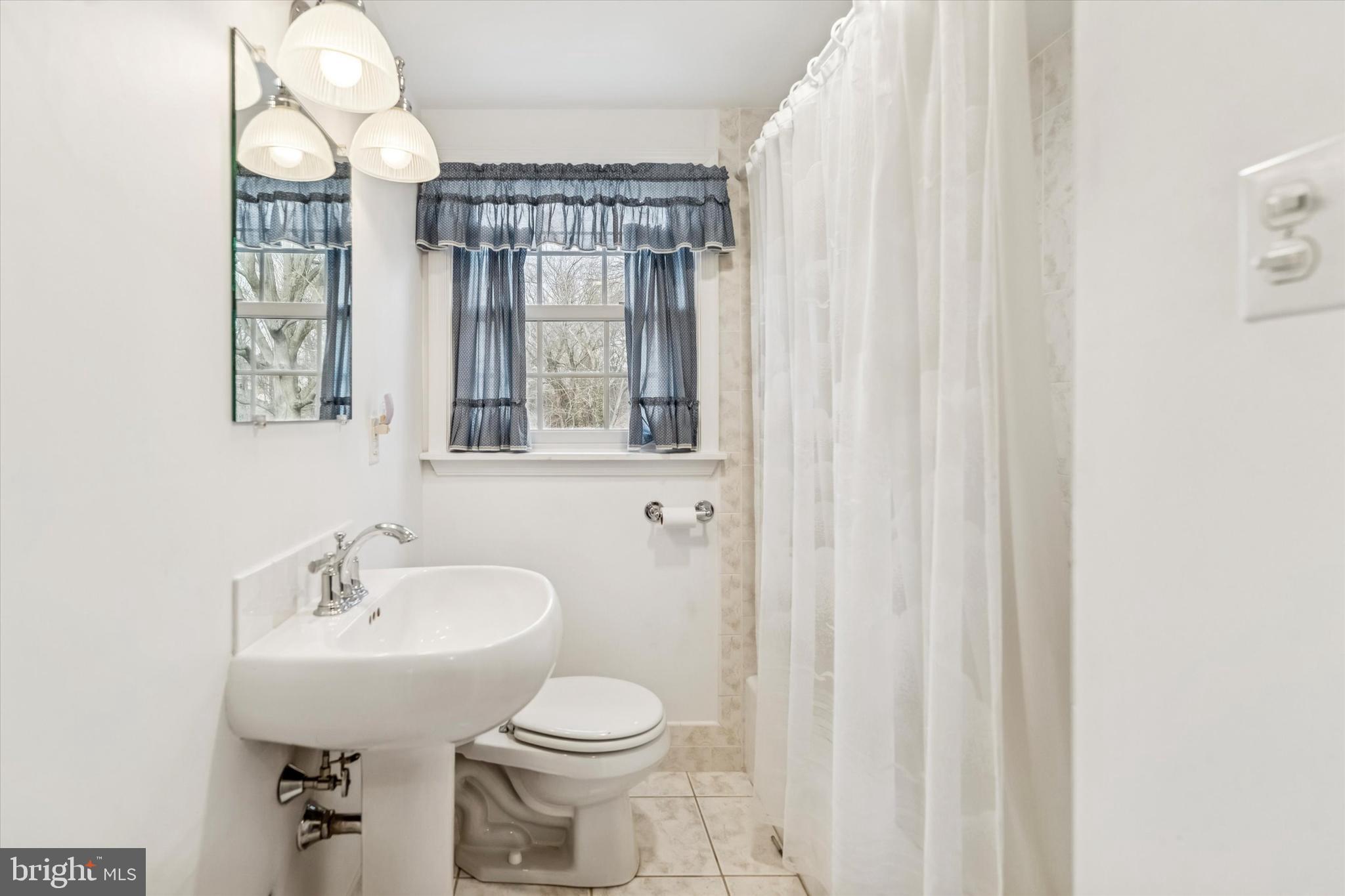 111 Greenhill Road Springfield, PA 19064 - Photo 20 of 25