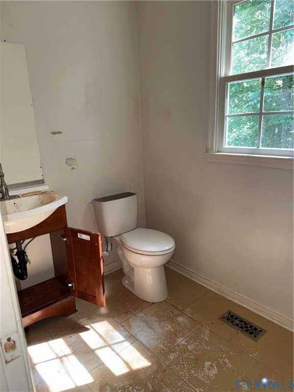 19001 Indian Road Petersburg, VA 23805 - Photo 10 of 14