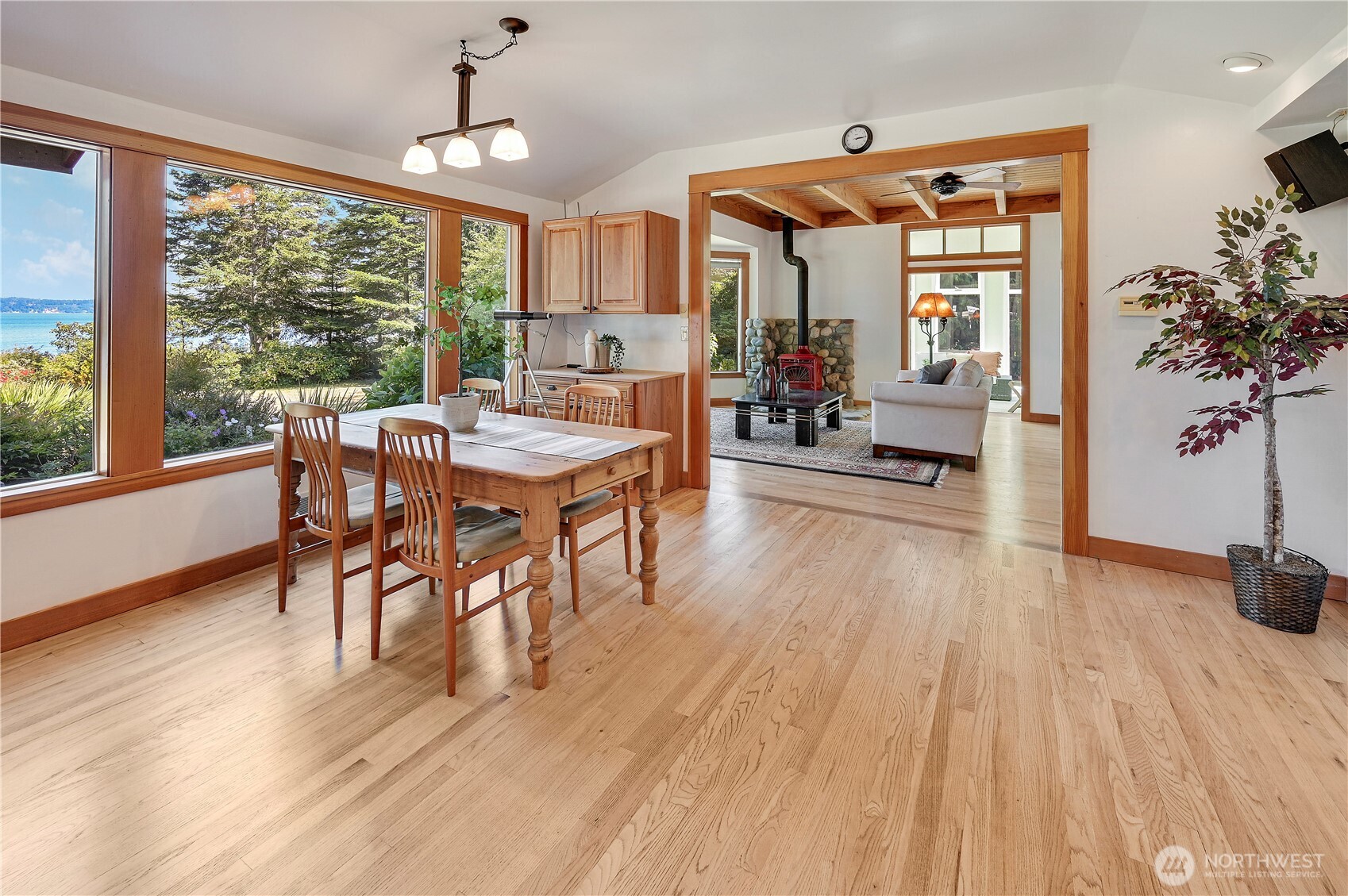 372 Schwartz Road Nordland, WA 98358 - Photo 12 of 40