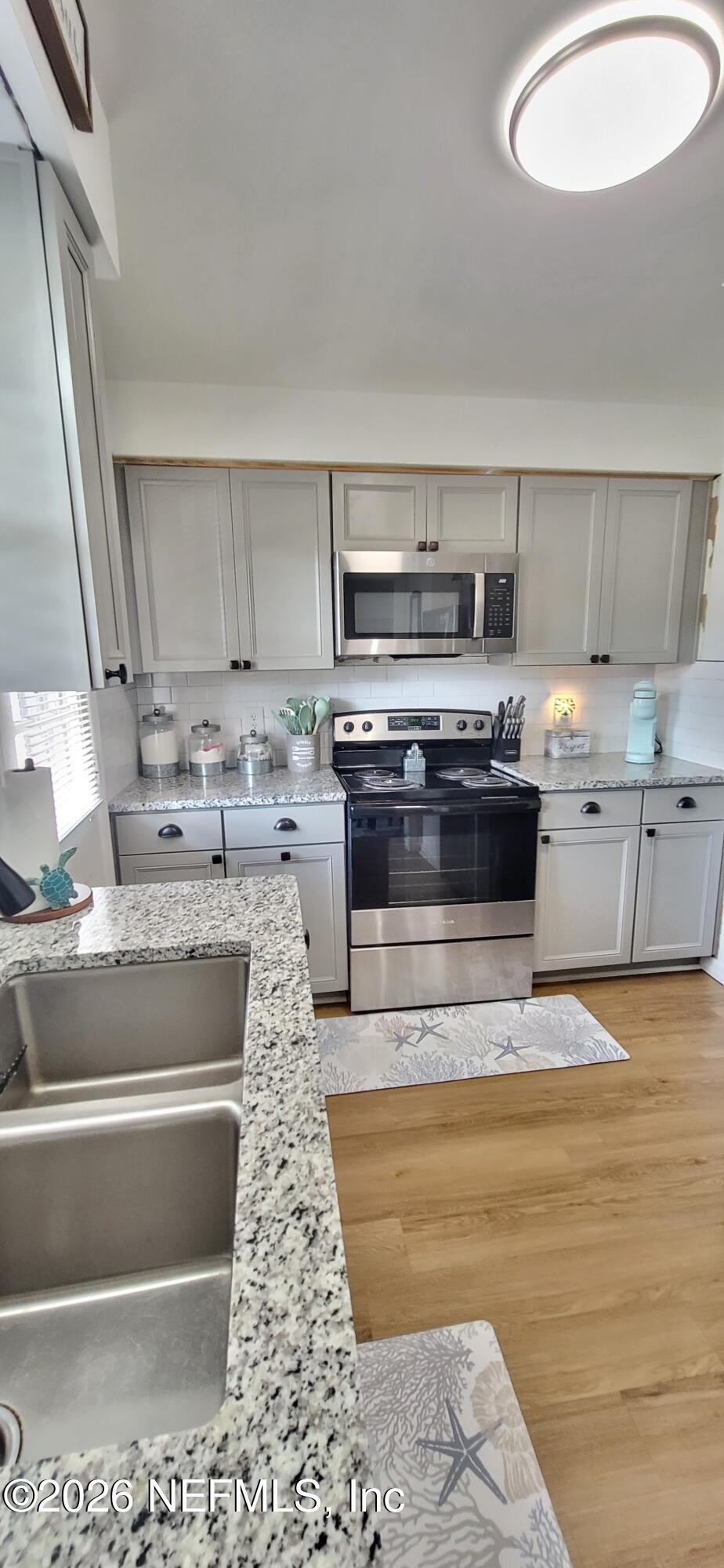 1647 El Camino Road, Unit 5 Jacksonville, FL 32216 - Photo 8 of 36 1647 EL CAMINO RD 5 JAX FL 32216 KITCHEN