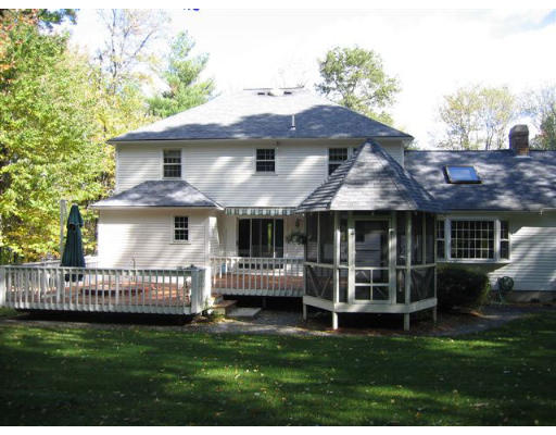 39 Tadmuck Road Westford, MA 01886 - Photo 7 of 9 Gallery Image 7