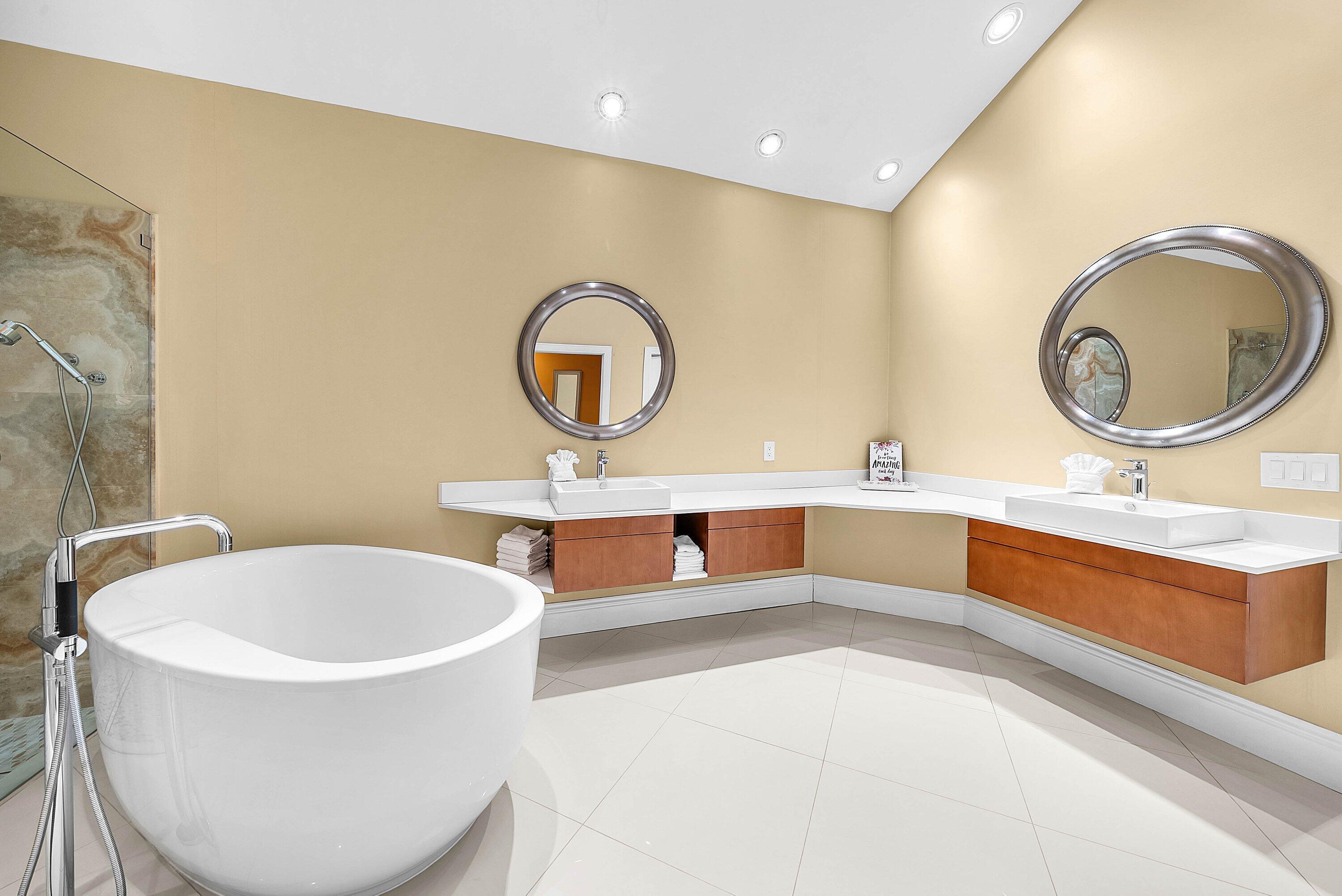 5312 Steeple Chase Boca Raton, FL 33496 - Photo 18 of 92 Primary Bathroom