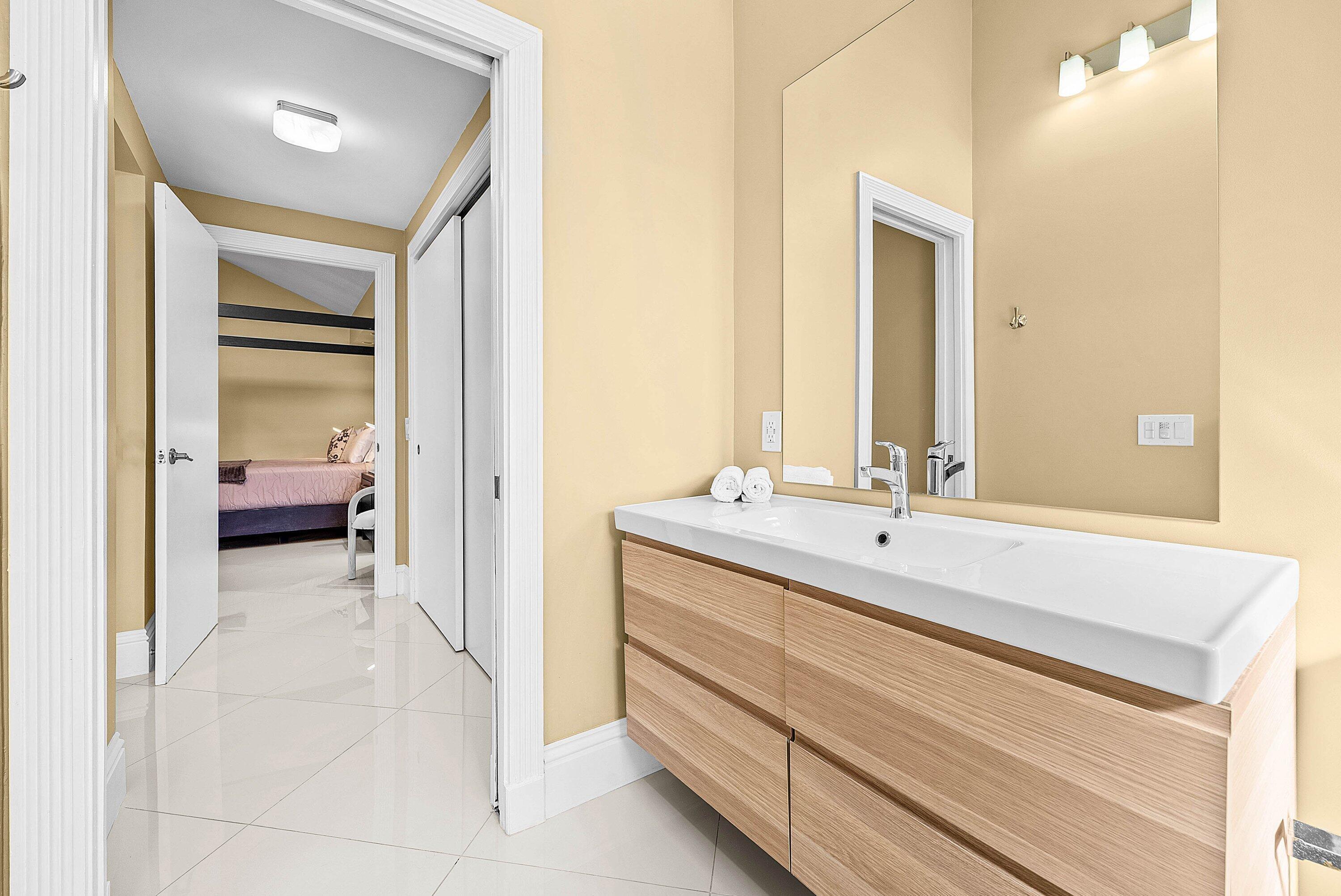 5312 Steeple Chase Boca Raton, FL 33496 - Photo 24 of 92 2nd Bathroom