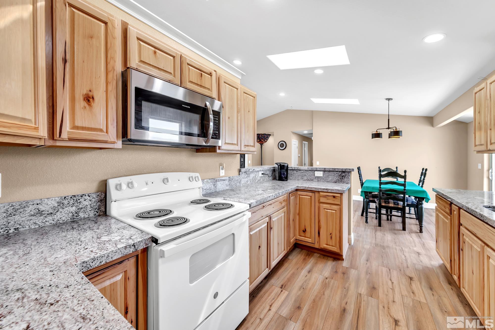 130 Lonestar Circle Reno, NV 89508 - Photo 7 of 31 Photo 7