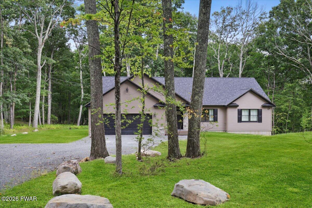 265 Oneida Way Milford, PA 18337 - Photo 3 of 44 Gallery Image 3