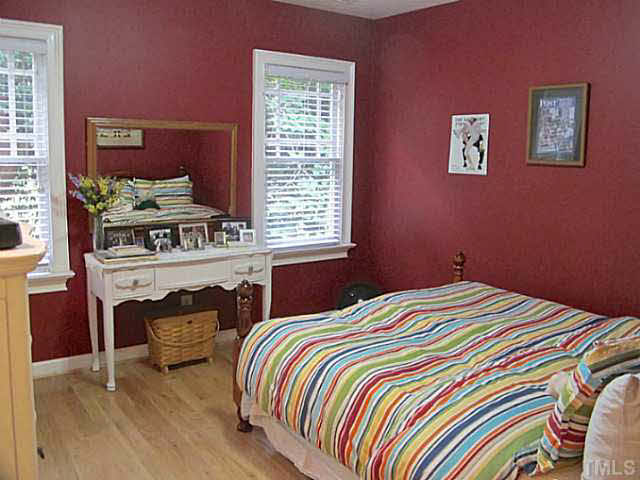 514 Pace Street Raleigh, NC 27604 - Photo 12 of 21
