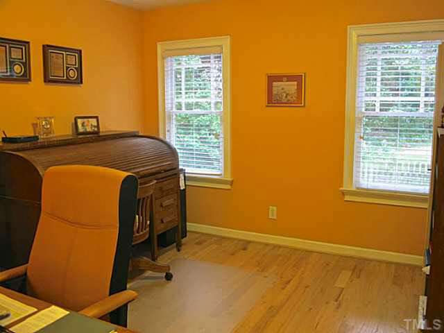 514 Pace Street Raleigh, NC 27604 - Photo 14 of 21