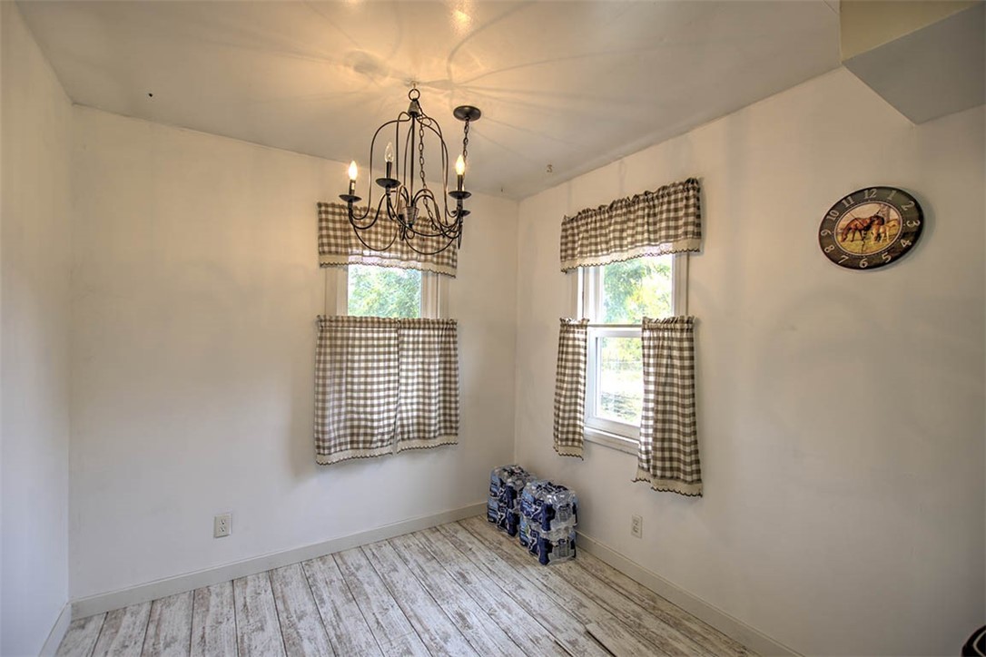 3247 Nevada Road Decatur, IL 62522 - Photo 9 of 26 Gallery Image 9