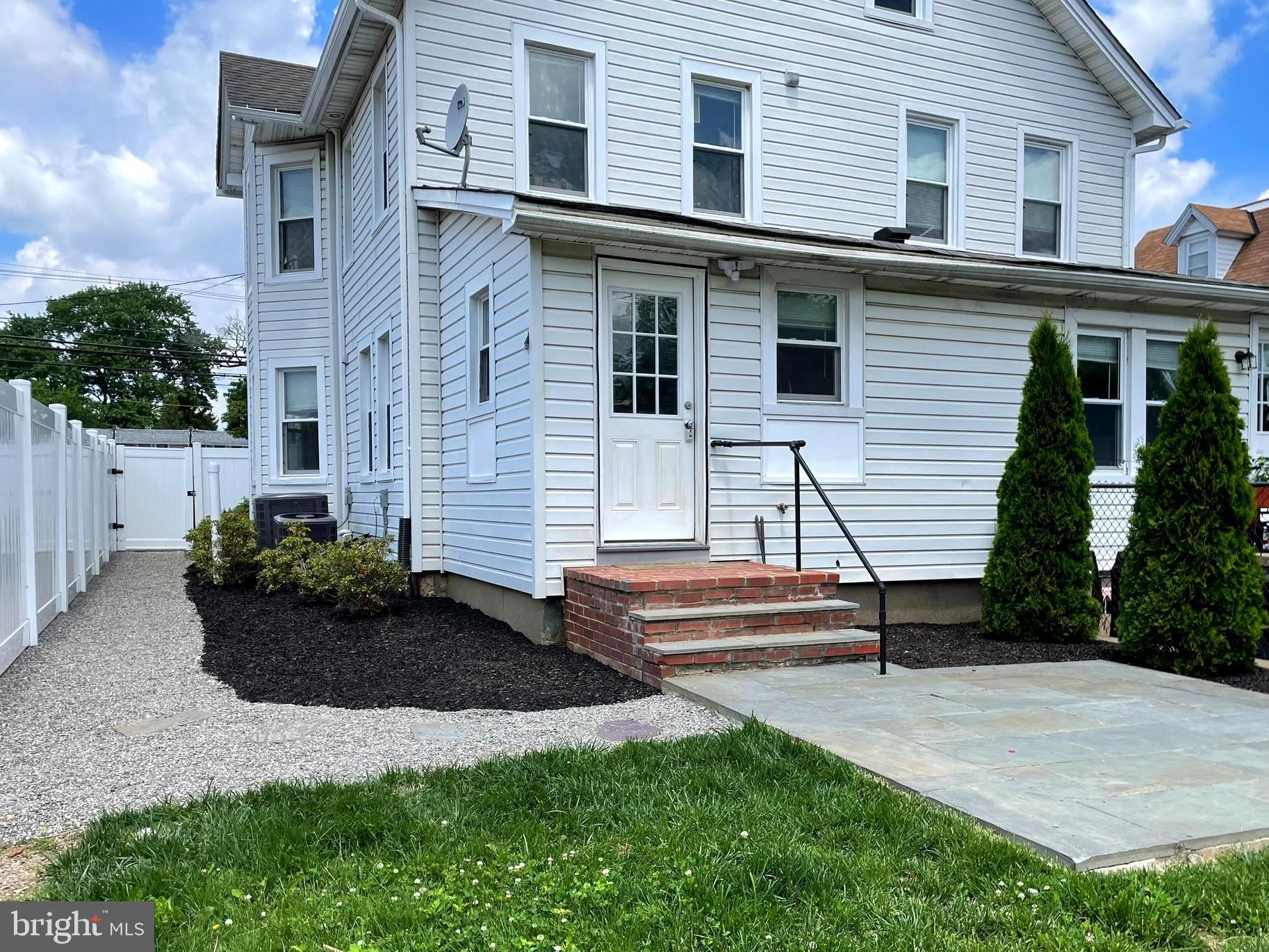 Main Entrance and Patio