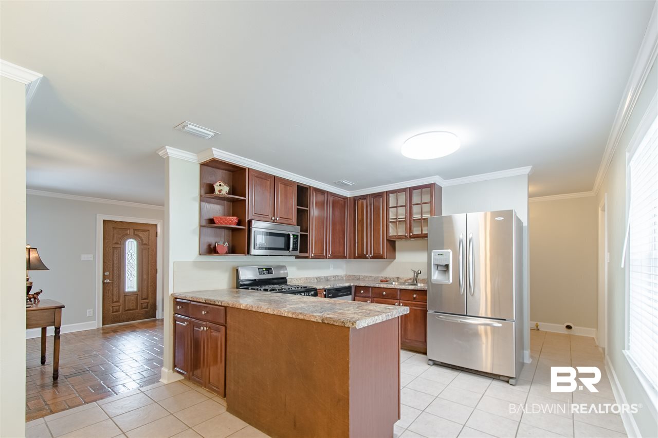 705 Maxwell Avenue Daphne, AL 36526 - Photo 11 of 46