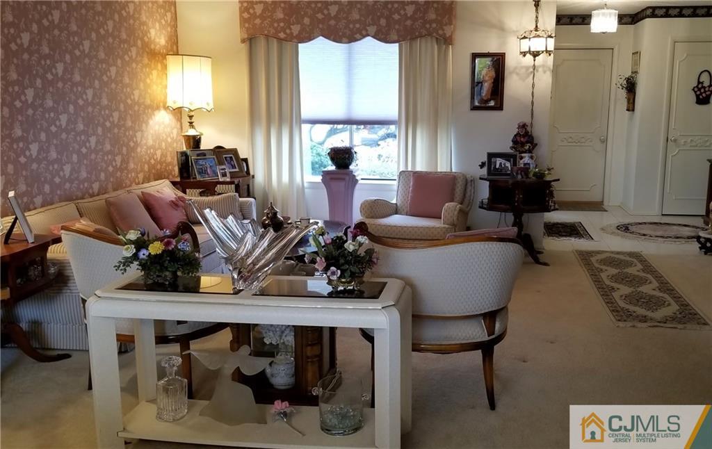 741 A Pompton Road Monroe Township, NJ 08831 - Photo 5 of 24 Gallery Image 5