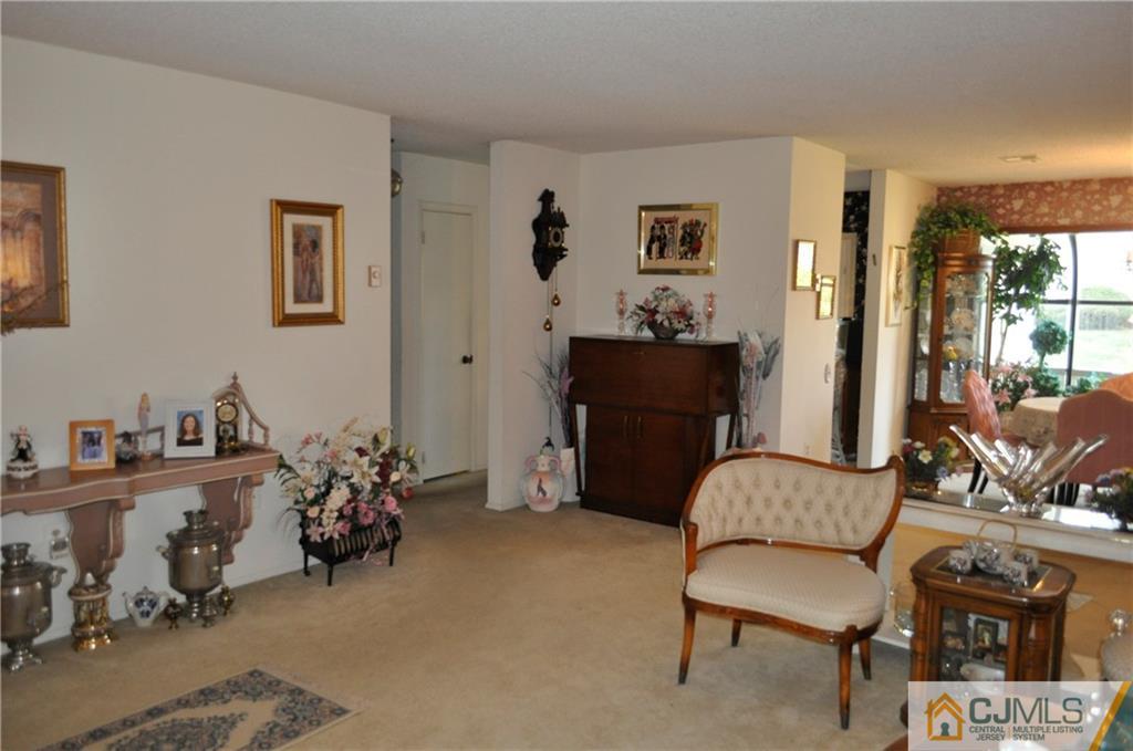 741 A Pompton Road Monroe Township, NJ 08831 - Photo 6 of 24 Gallery Image 6