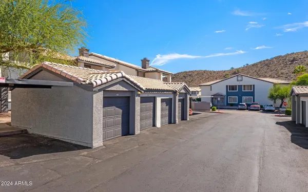 $1,338 | 3625 East Ray Road, Unit 1, Phoenix, AZ 85044