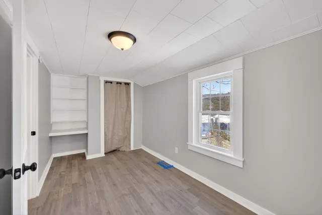 $339,900 | 243 Bank Street Extension, Lebanon, NH 03766