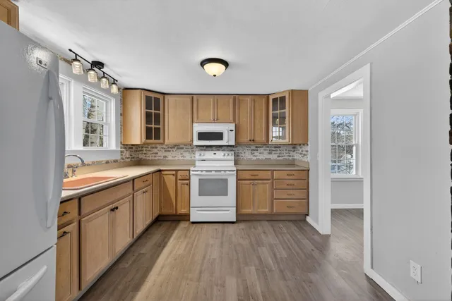 $339,900 | 243 Bank Street Extension, Lebanon, NH 03766