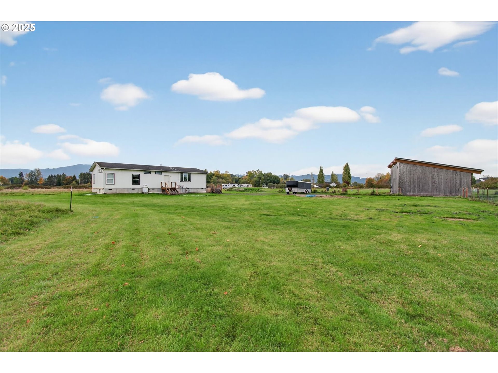 29 East Little Island Road Cathlamet, WA 98612 - Photo 40 of 47