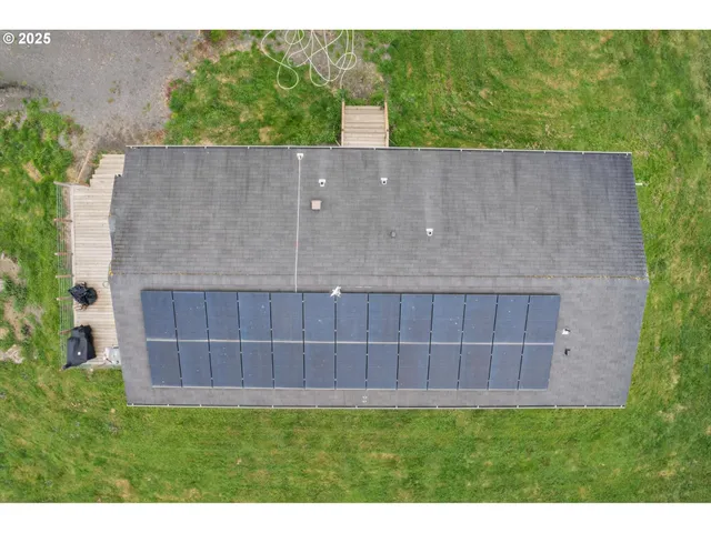 $470,000 | 29 East Little Island Road, Cathlamet, WA 98612