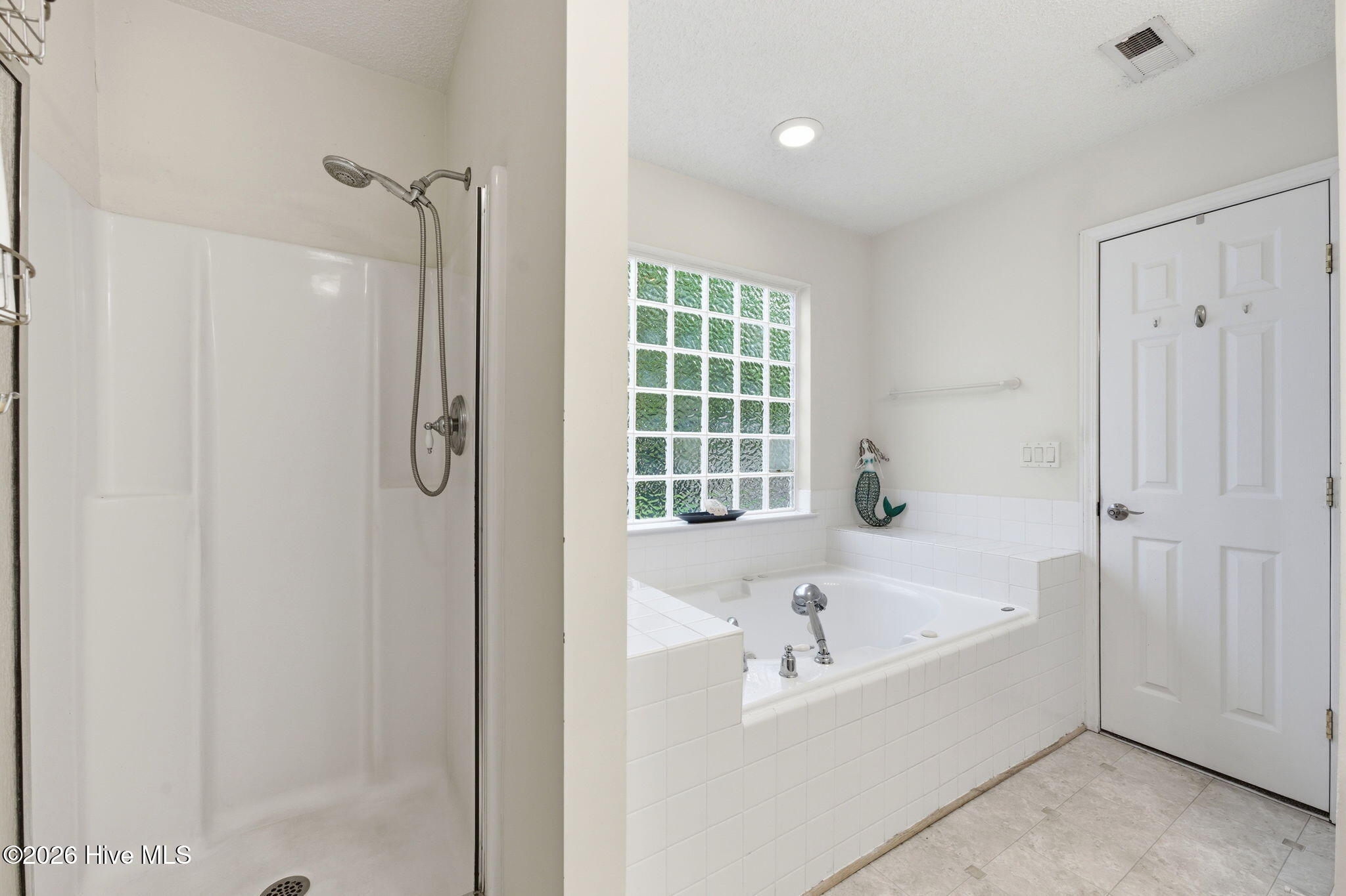 413 Lafitte Way New Bern, NC 28560 - Photo 20 of 45 27-web-or-mls-DSC_8961
