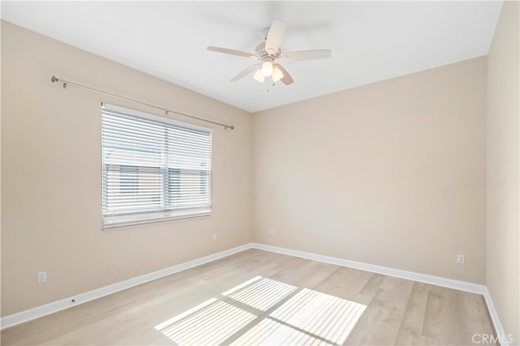 199 Follyhatch Irvine, CA 92618 - Photo 24 of 32 a view of an empty room with a window