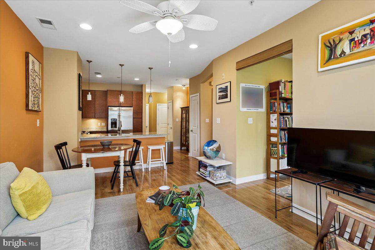 8005 13th Street, Unit 312 Silver Spring, MD 20910 - Photo 3 of 27 Kitchen/Living room