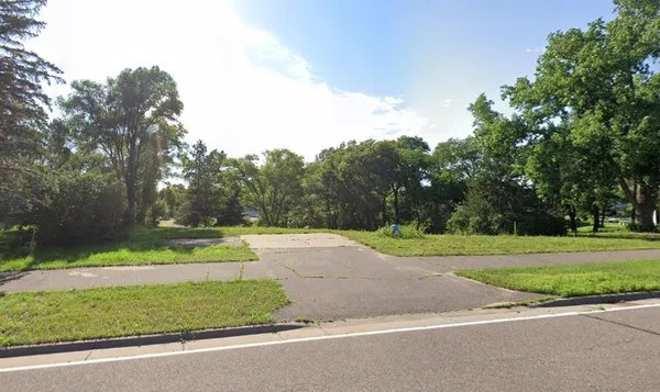 $135,000 | 15360 Sunfish Lake Boulevard Northwest, Anoka, MN 55303
