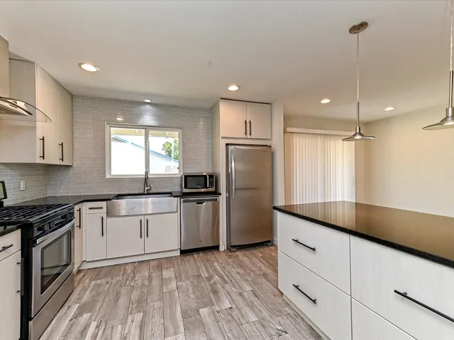 $2,150 | 1202 Woodfield Drive, Unit A, Austin, TX 78758