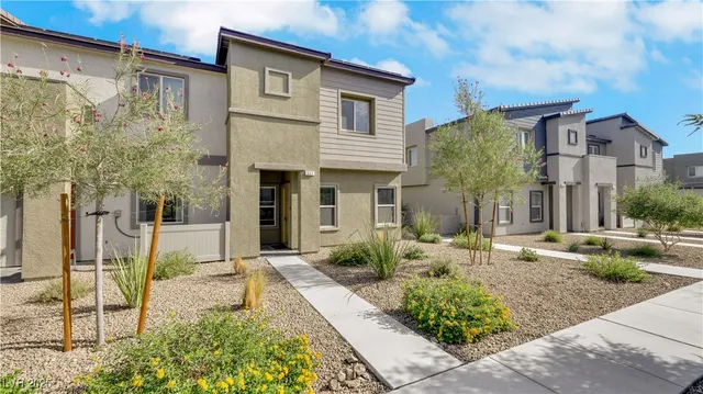 $390,000 | 531 Clearsable Avenue, Henderson, NV 89044