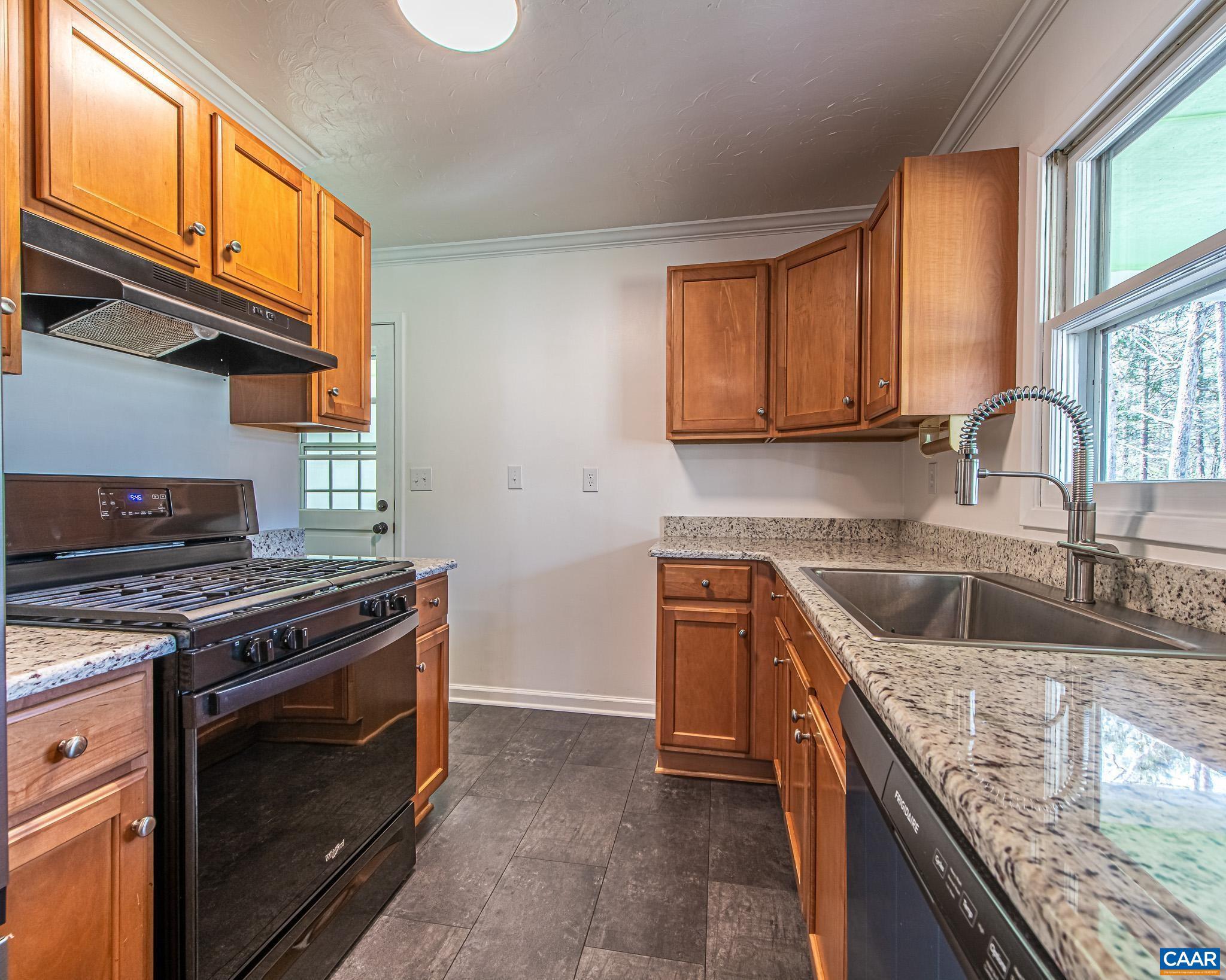 2793 Milton Road Charlottesville, VA 22902 - Photo 15 of 51