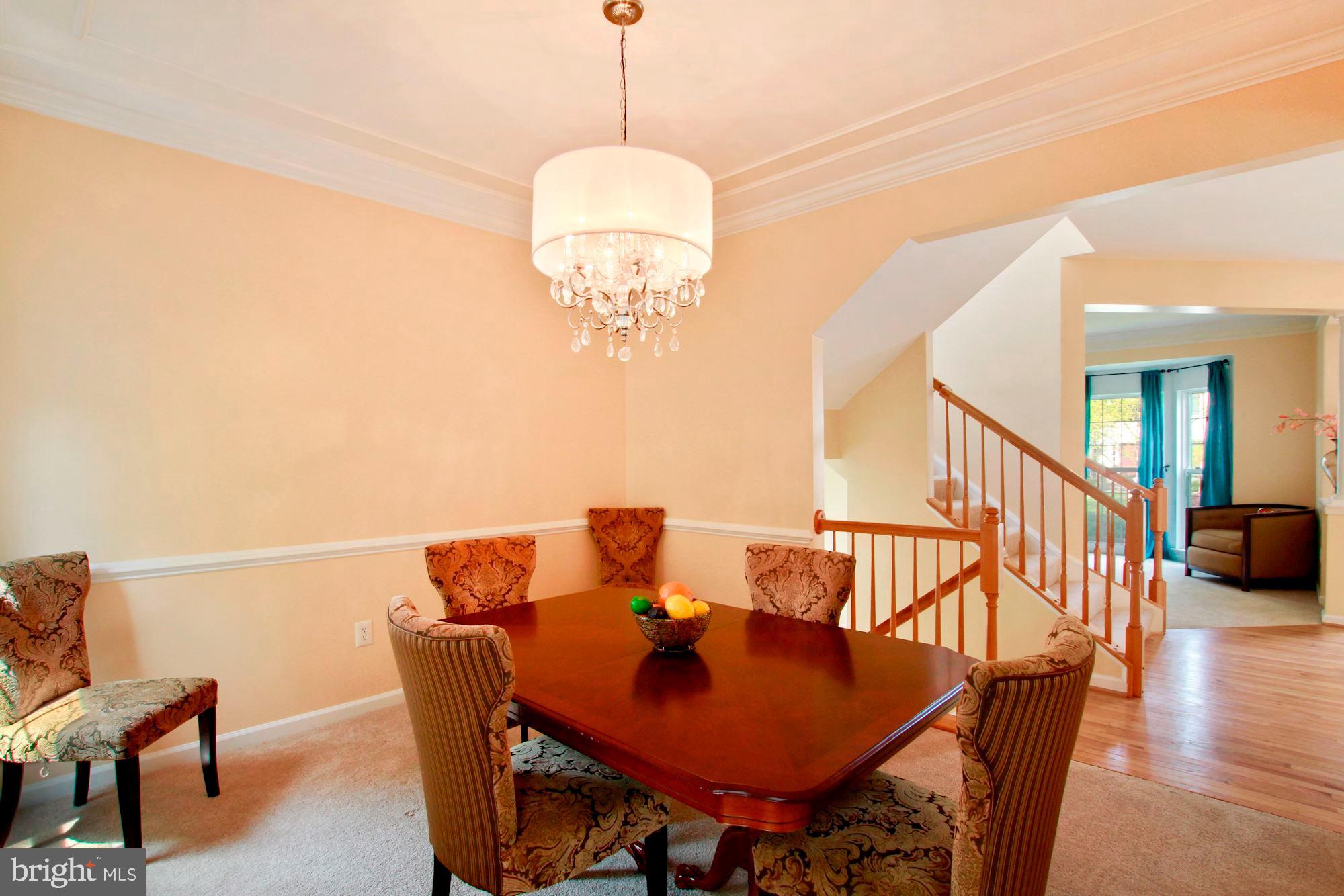 5924 Sandy Ridge Elkridge, MD 21075 - Photo 9 of 57