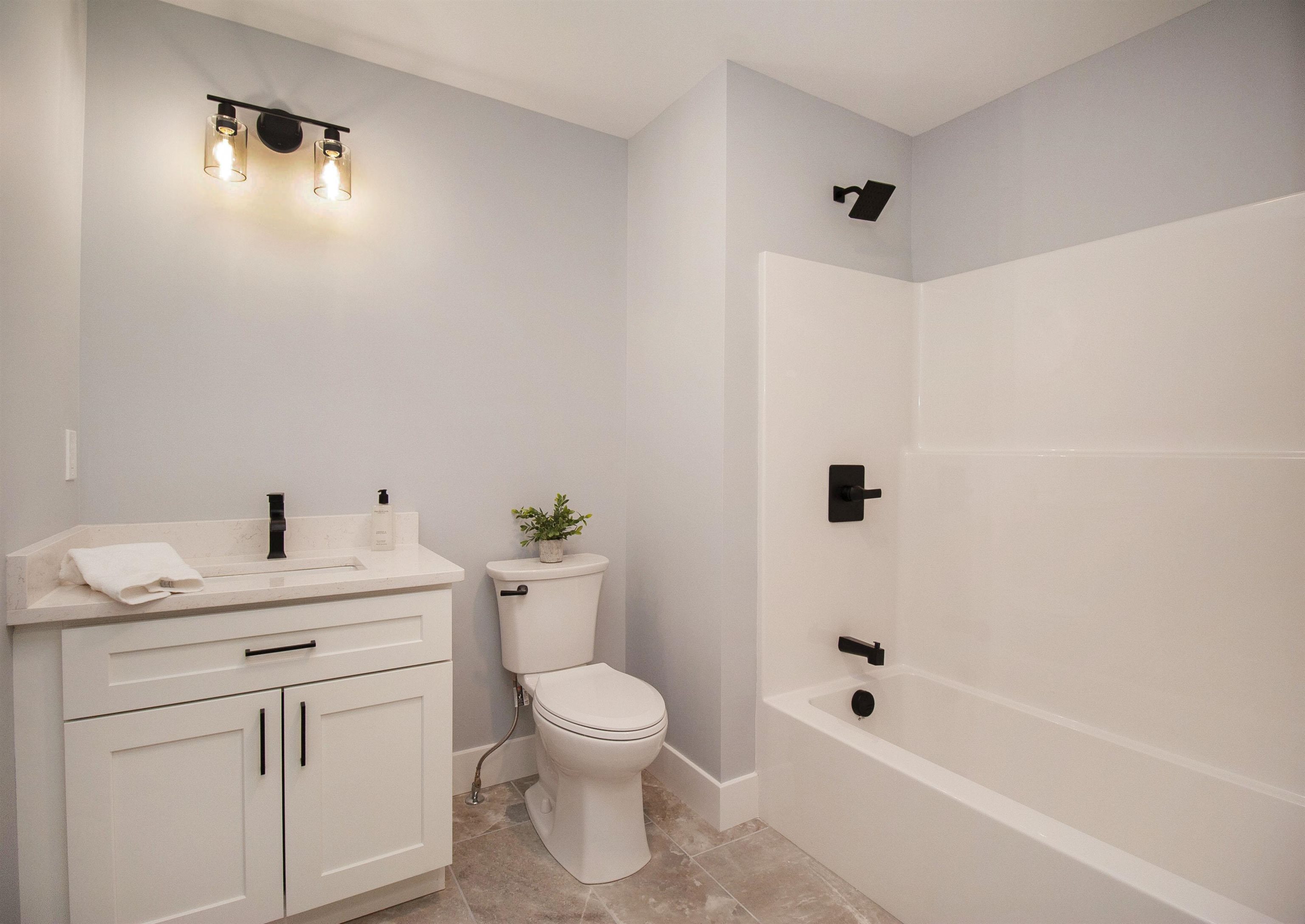 2 Edgemont Street Derry, NH 03038 - Photo 24 of 57