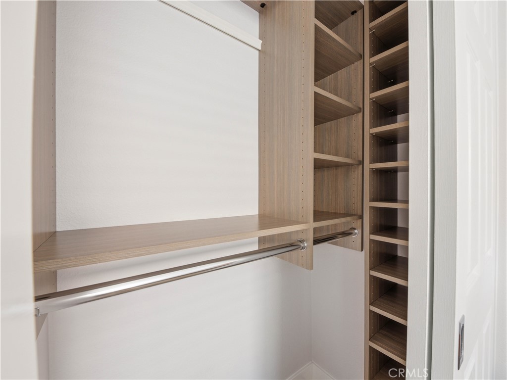 25710 Holiday, Unit C Stevenson Ranch, CA 91381 - Photo 20 of 29 Built-ins in both guest bedrooms.