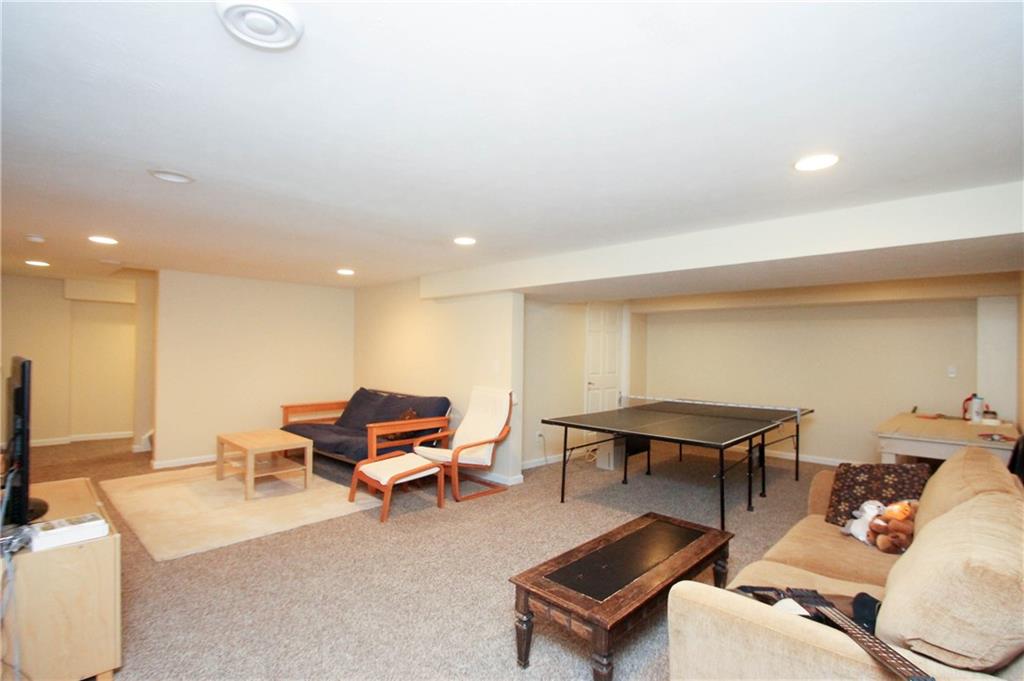 5590 Grubbs Road Gibsonia, PA 15044 - Photo 18 of 25 Gallery Image 18