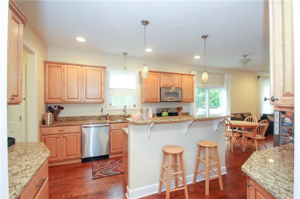5590 Grubbs Road Gibsonia, PA 15044 - Photo 4 of 25 Gallery Image 4