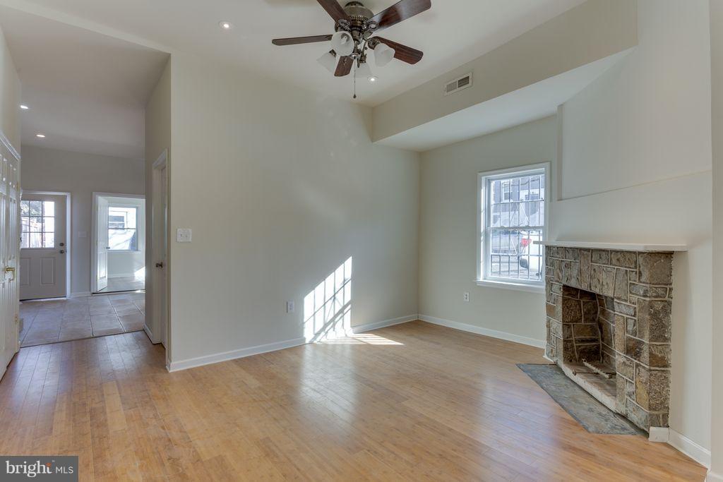 1398 Morris Road Southeast Washington, DC 20020 - Photo 5 of 14 Interior (General)