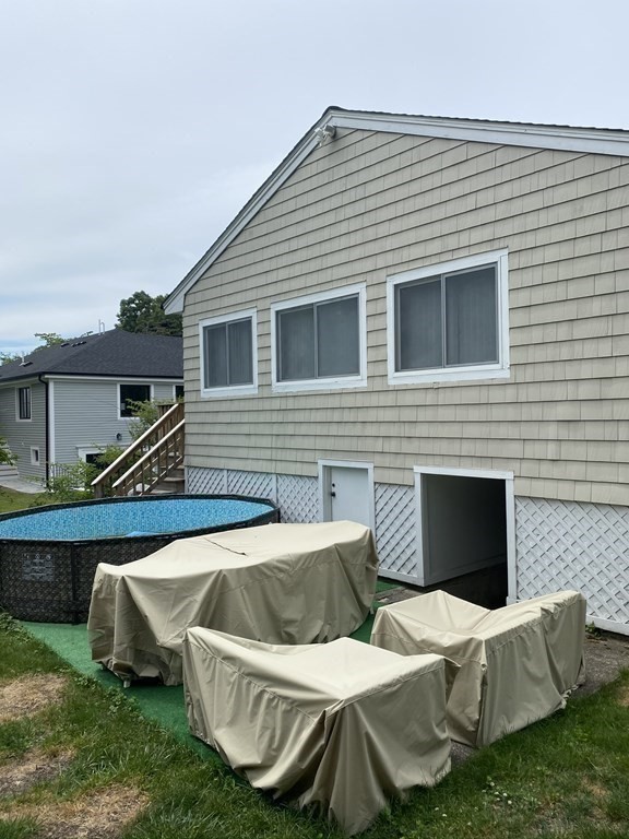 80 Woodcliff Road Brookline, MA 02467 - Photo 20 of 21